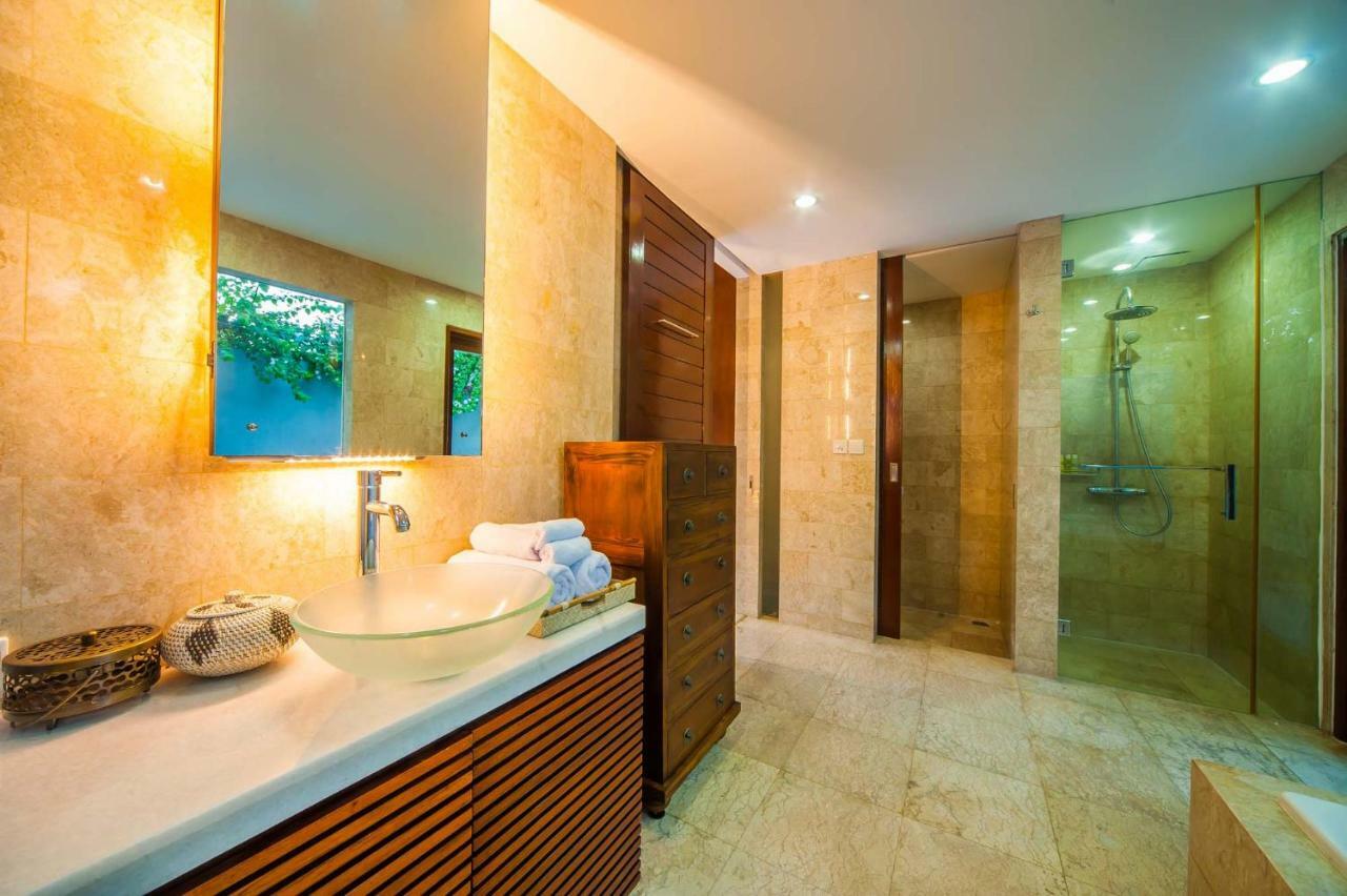 Villa Kaya Sanur Экстерьер фото