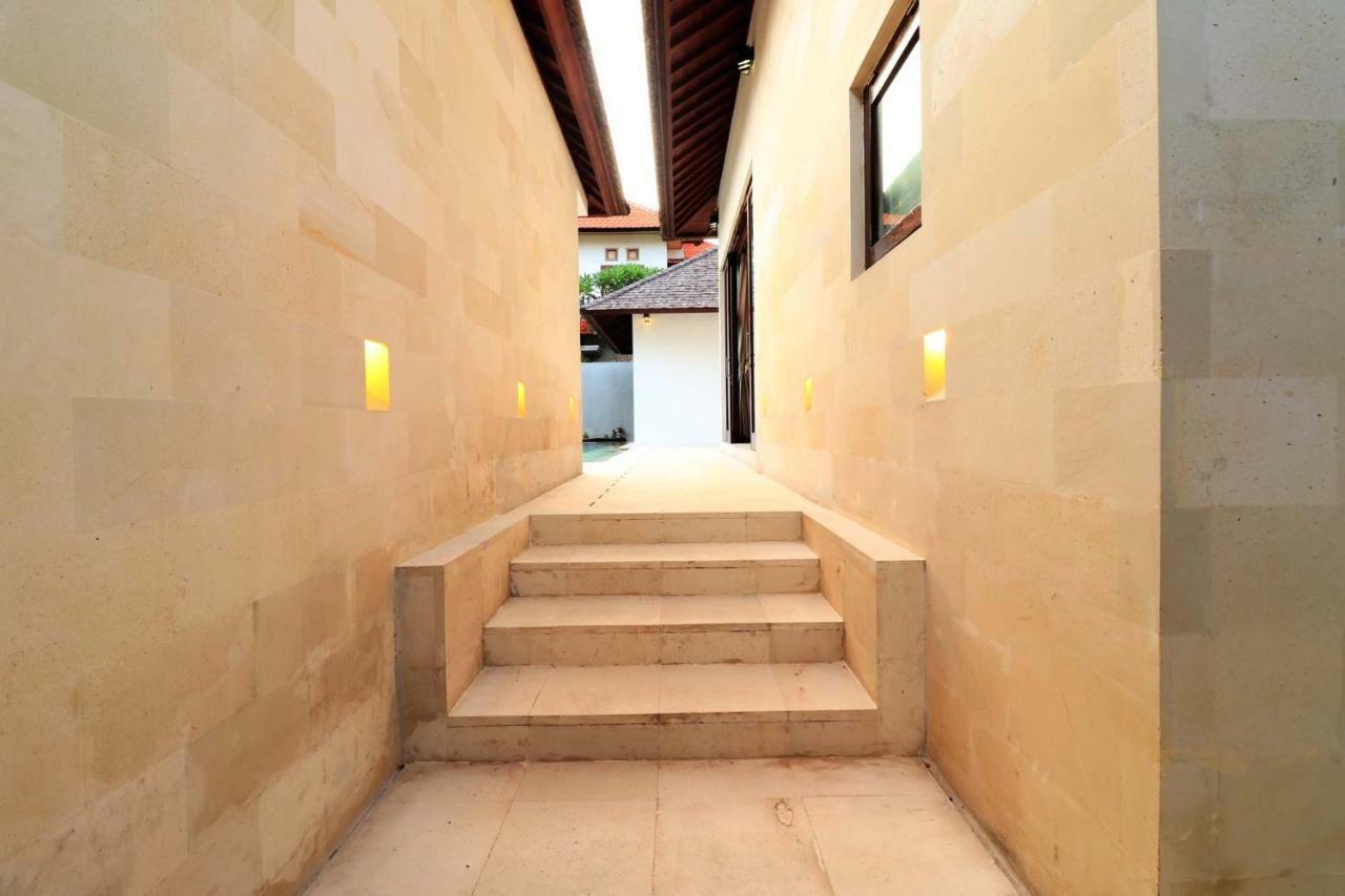 Villa Kaya Sanur Экстерьер фото